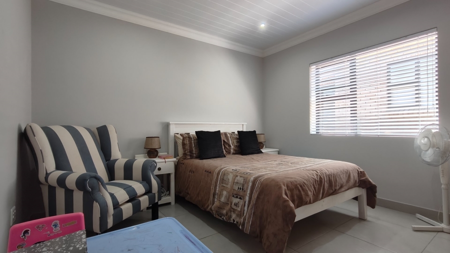 3 Bedroom Property for Sale in Island View Western Cape